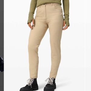 NWT Lululemon City Sleek 5 Pocket 7/8 Pant